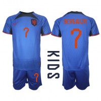 Niederlande Steven Bergwijn #7 Auswärts Trikotsatz Kinder WM 2022 Kurzarm (+ Kurze Hosen)
